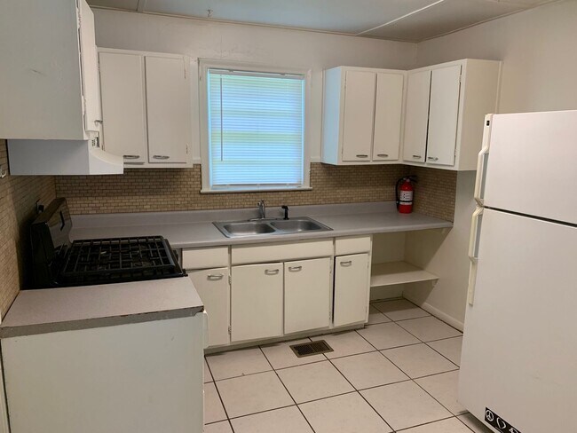 Photo - 1642 Sharkey St Apartment