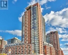 Building Photo - 830 Lawrence Ave W