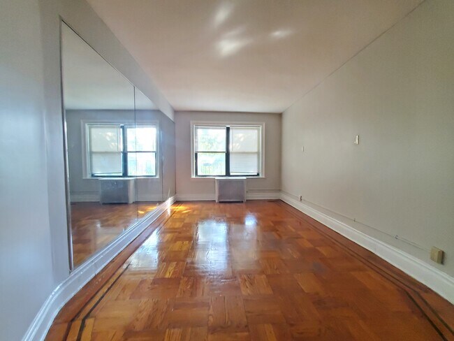 93 Fairview Ave C1 - 90 Fairview Ave