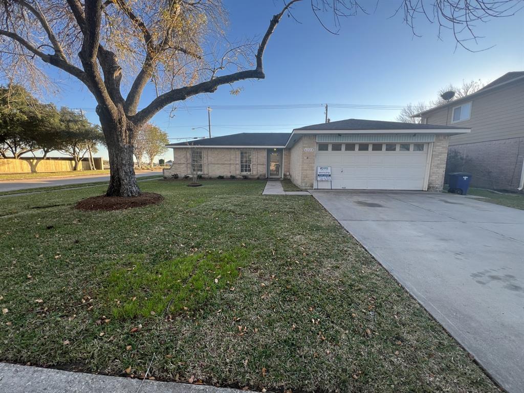 Primary Photo - 6223 Silver Leaf Dr