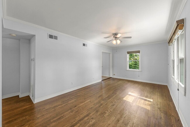 Building Photo - 1335 College Ave