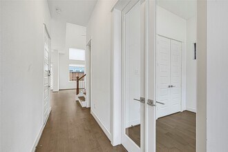 Building Photo - 1722 Leilani Dr