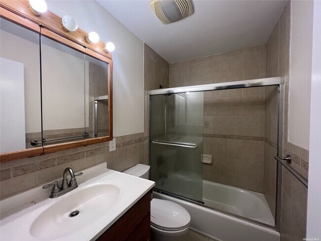 Foto del edificio - 25 Van Wicklen Ct