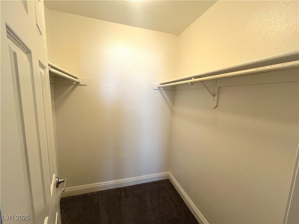 Foto del edificio - 6800 E Lake Mead Blvd