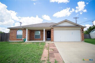 Building Photo - 1809 Herndon Dr
