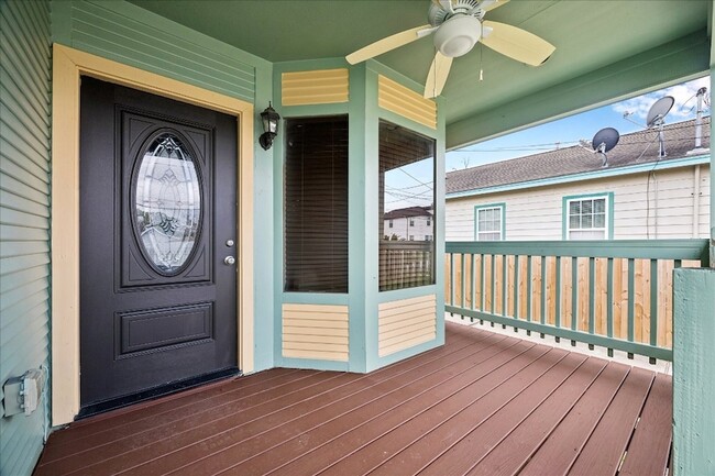 Building Photo - 708 E 32nd St