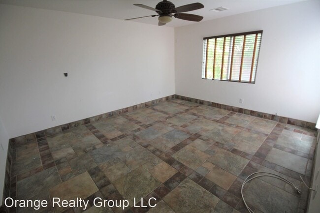 Building Photo - 3 br, 2.5 bath House - 9855 Juno Hills St