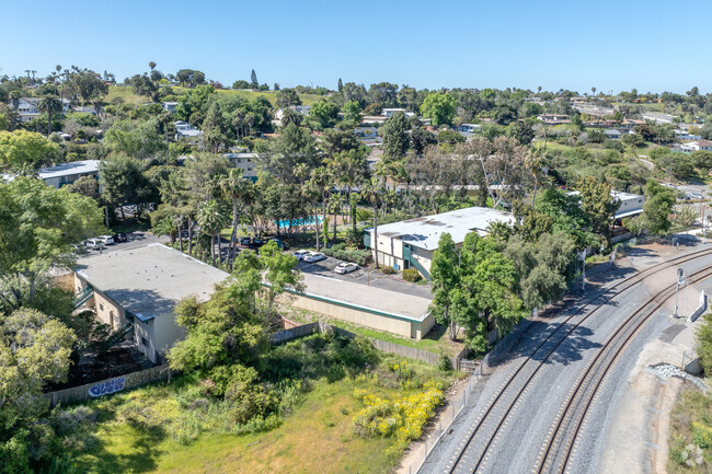 Building Photo - Pointe Vista Apartments