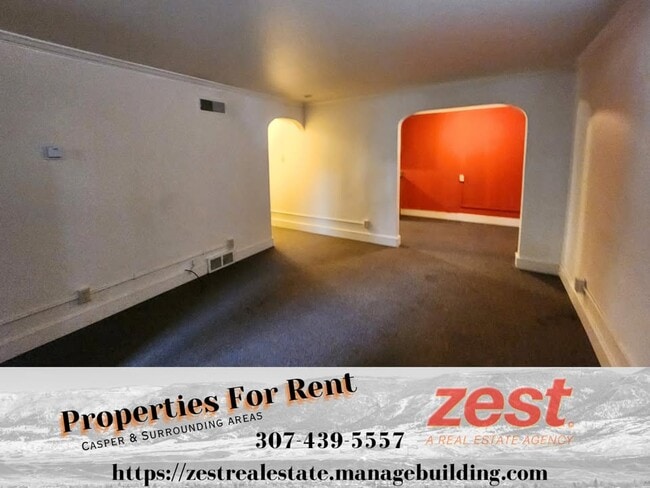 Foto del edificio - 504 S Washington St