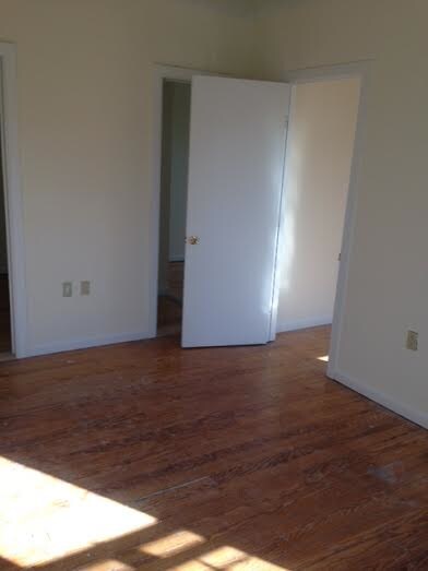 Building Photo - 1 Ridgewood Pl