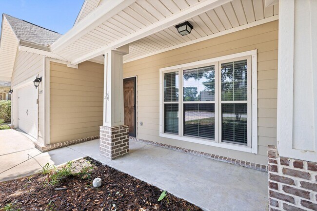 Foto del edificio - 8393 New Orleans Ct