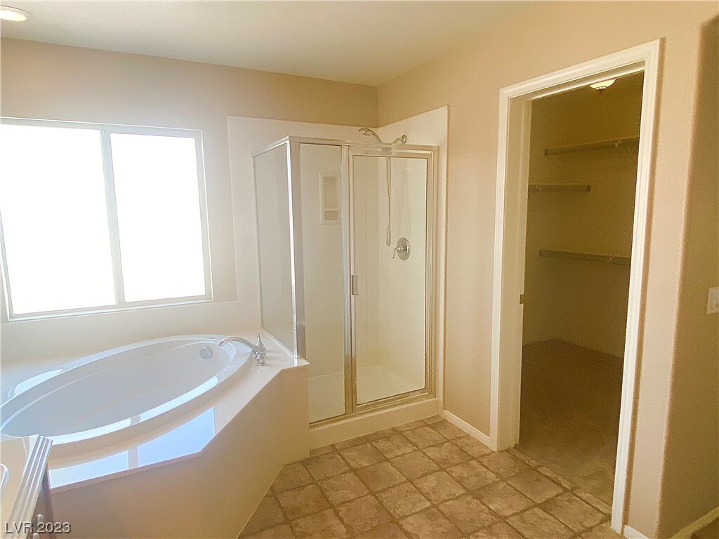 Foto principal - 6228 Sugartree Ave