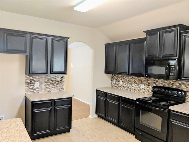 Building Photo - 1186 Waters Edge Dr