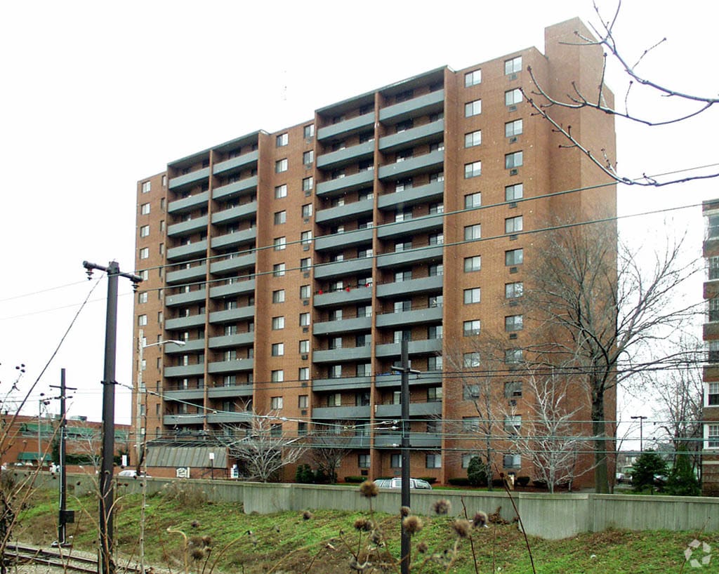 Building Photo - Jaelot Apartments