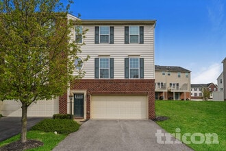 Building Photo - 2010 Black Bear Way