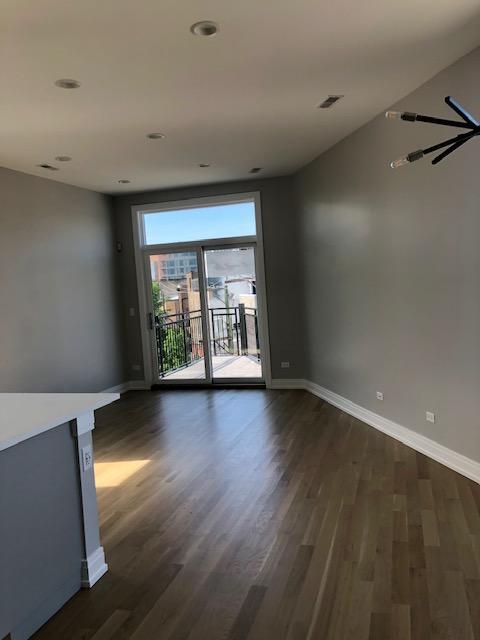 Foto del edificio - 1 bedroom in Chicago IL 60657