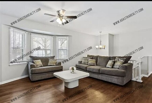 Foto del edificio - Beautiful 3 Bed/3 BATH in Overland Park-Av...
