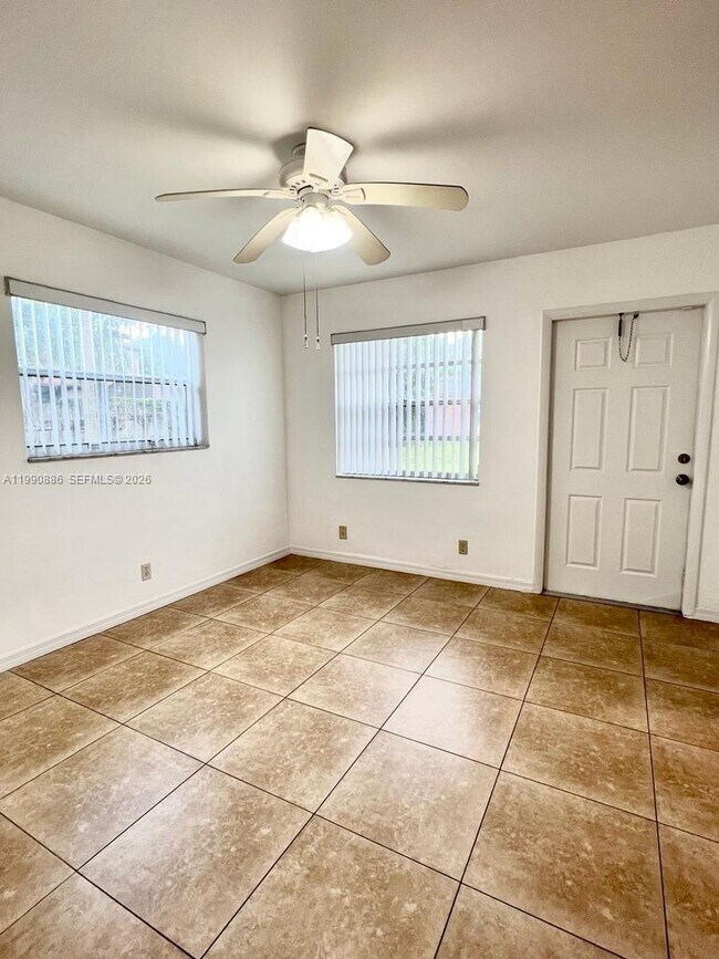 Foto del edificio - 1412 SW 41st Ave