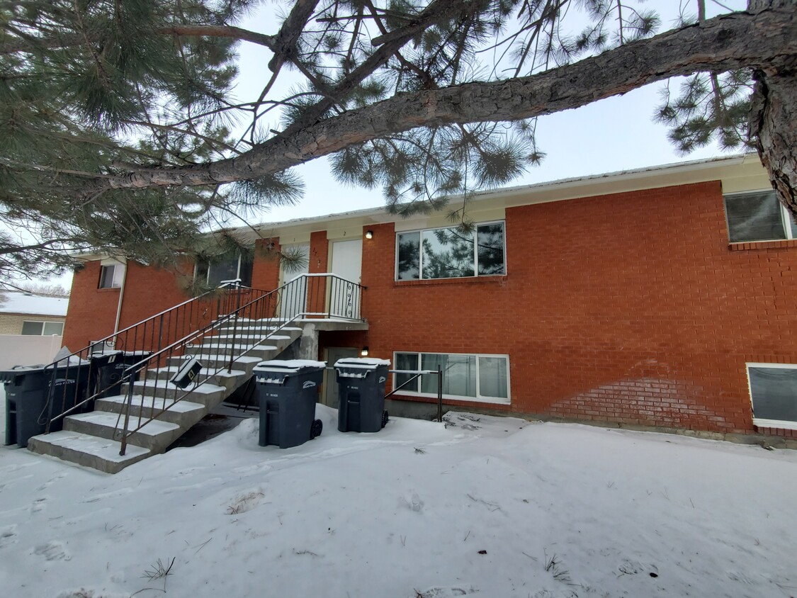 Primary Photo - 1738 Grandview Dr