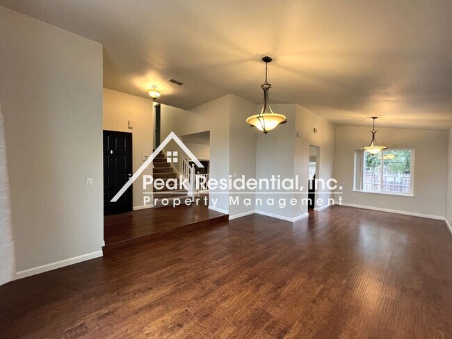 Building Photo - 4 br, 3 bath House - 18 Vidmar Ct