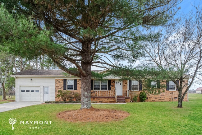 Building Photo - 212 Brady Dr