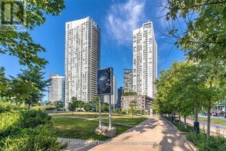 Building Photo - 70 Queens Wharf Rd