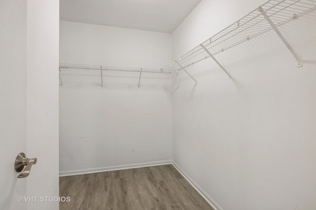 Building Photo - 519 Jennifer Cir