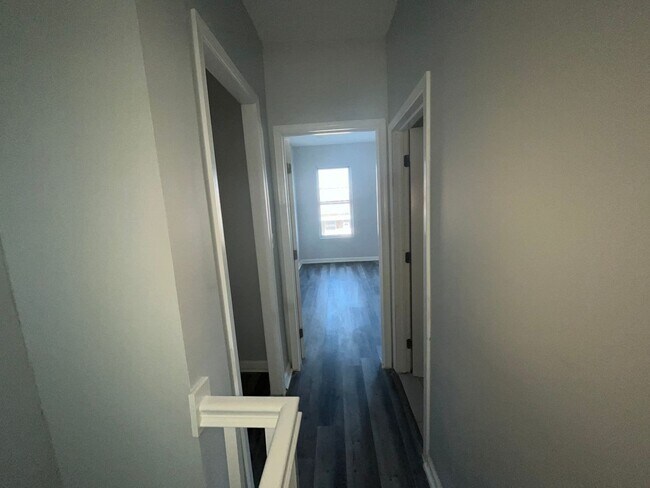Foto del edificio - NEW 5BEDS/2.5BATHS HOME FOR RENT!