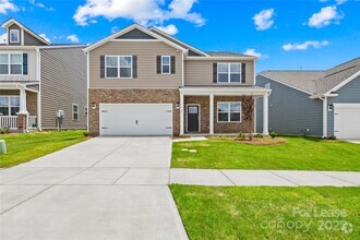 Building Photo - 537 Zermatt Ct