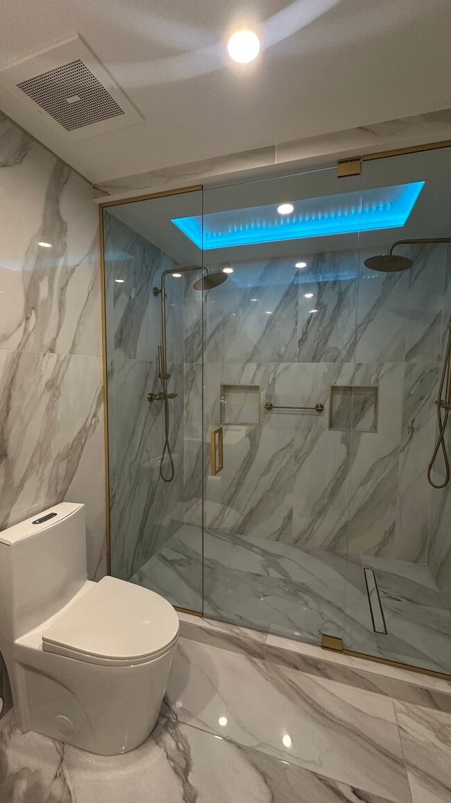 Foto del edificio - 139 NE 32nd St