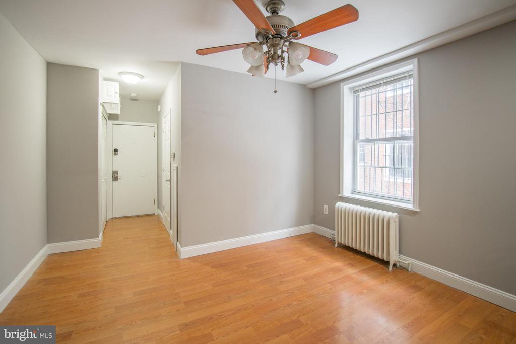 Foto principal - 2123 Spring Garden St
