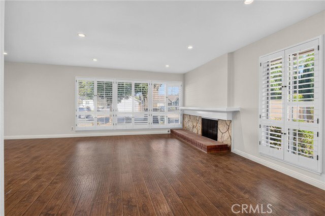 Foto del edificio - 9624 Swinton Ave