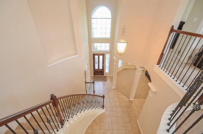 Building Photo - 6134 Vadini Shores Ln