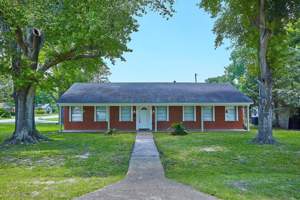 9262 Autauga St, Houston, TX 77080 House for Rent in Houston, TX