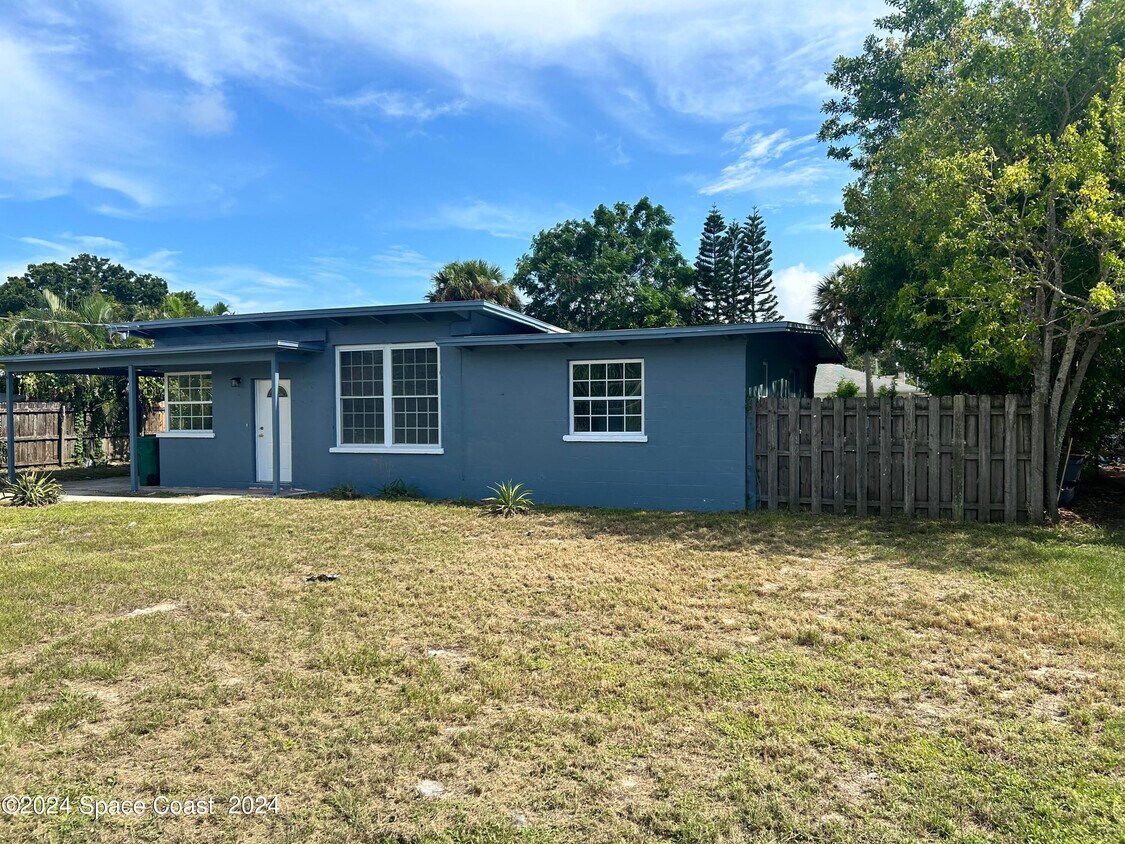 Primary Photo - 1647 Dixie Way