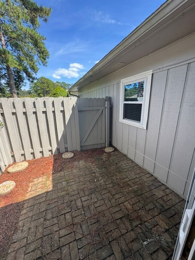 Photo - 180 SE Villas Ct C House