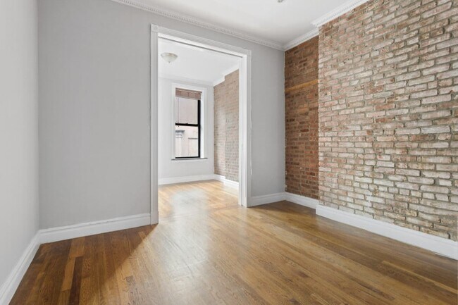 Foto del edificio - 246 Mott St