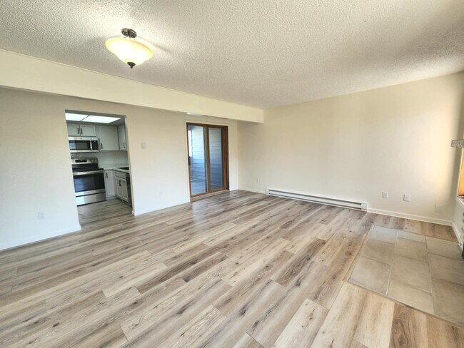 Foto del edificio - 6321 Buckboard Rd