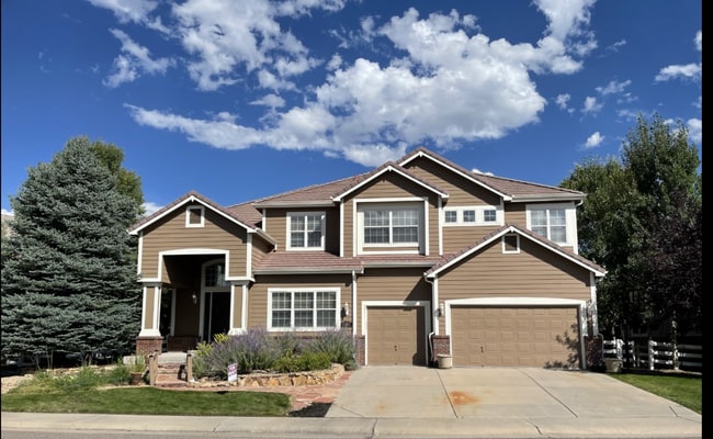 Building Photo - 10412 Dunsford Dr