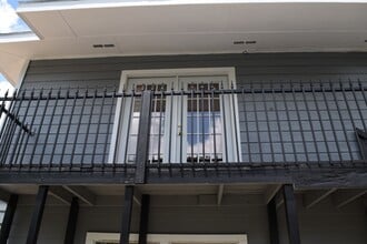 Building Photo - 7715 Glover St