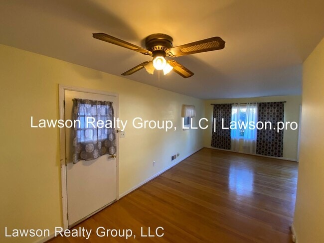 Building Photo - 3 br, 1 bath House - 3419 Westmoreland Dr.
