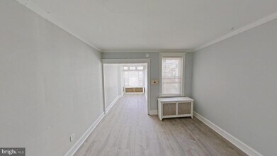 Building Photo - 6459 N 16th St