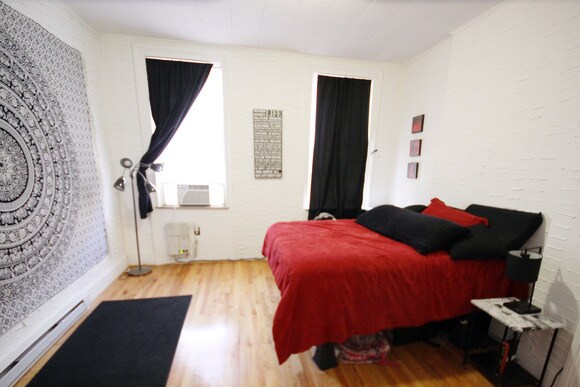 Primary Photo - 407 4th St