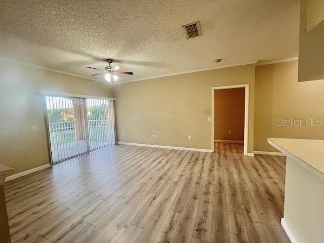 Foto del edificio - 424 Arbor Lakes Cir