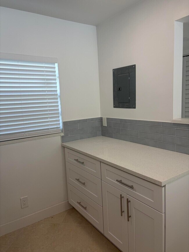 Building Photo - 2900 Fiore Way