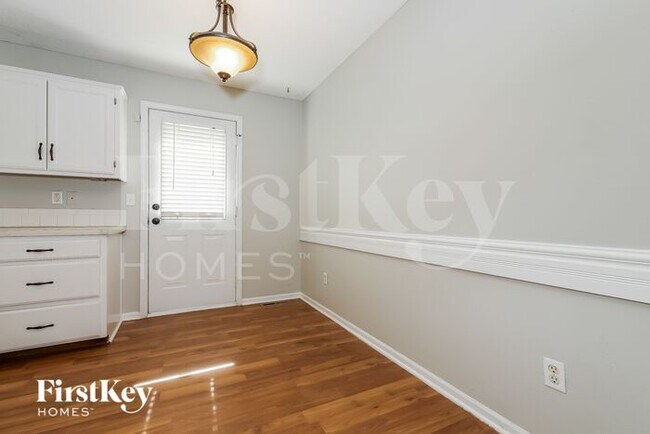Foto del edificio - 6703 S Brookside Rd