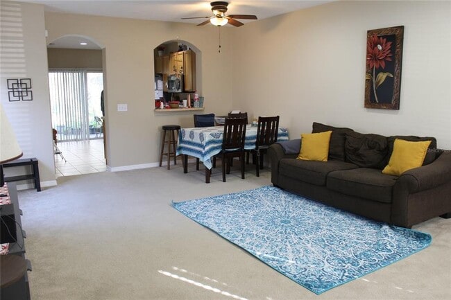 Building Photo - 5815 Fishhawk Ridge Dr