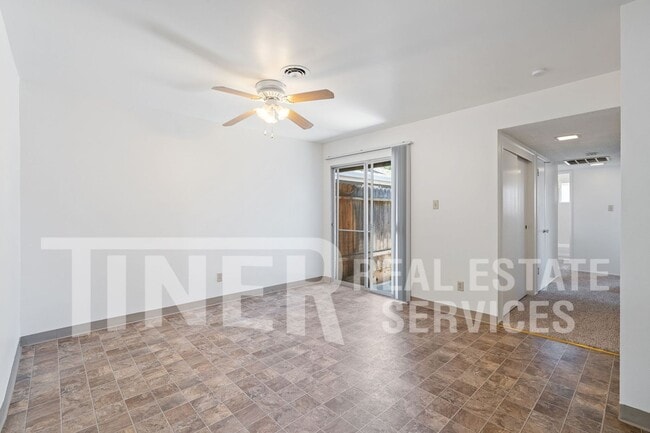 Building Photo - 1103 Agatha Way