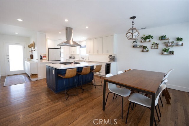 Foto del edificio - 5654 Fallsgrove St
