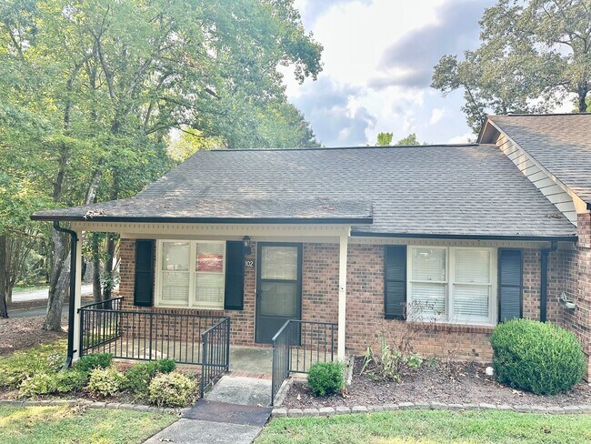 Building Photo - Condo in Fort Mill SC